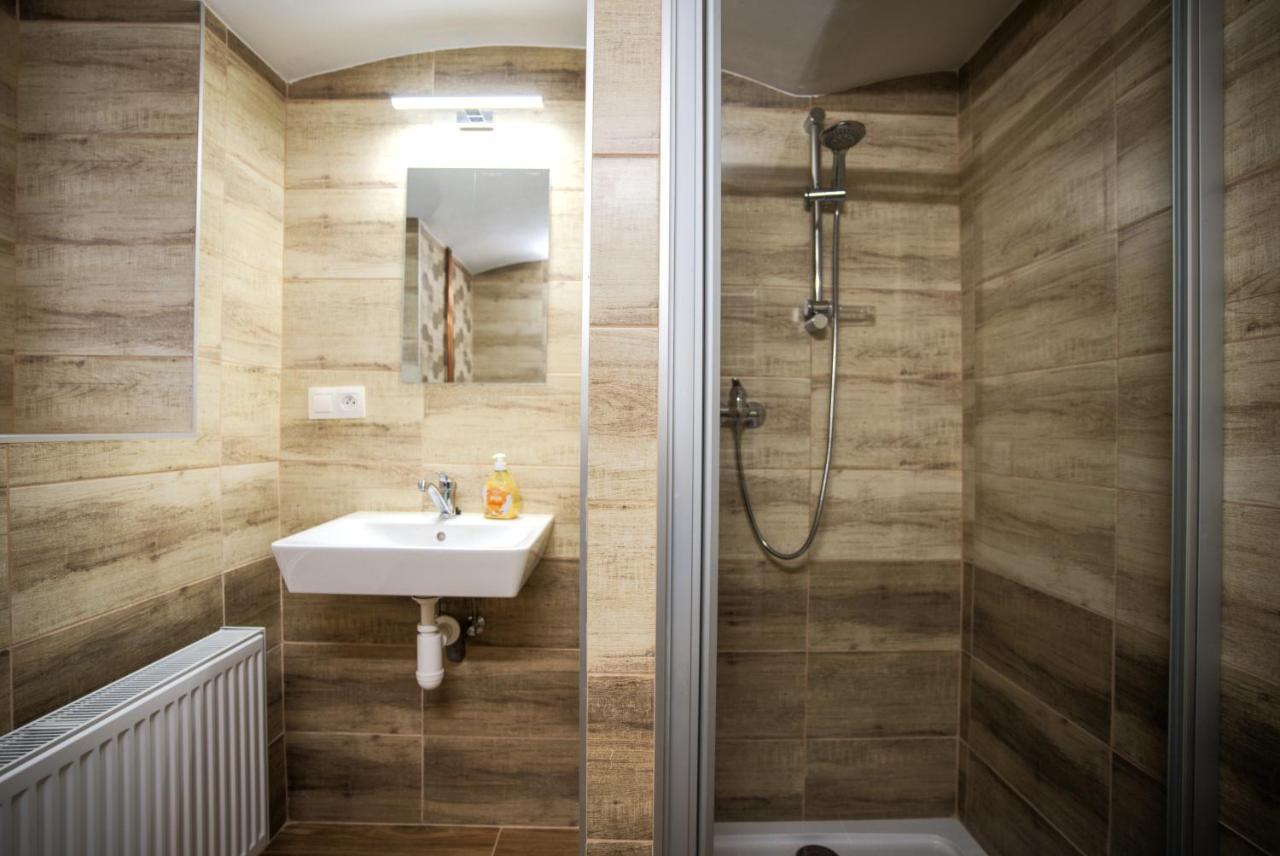 Апартаменты Apartmanek Mezi Kopci Яхимов Экстерьер фото