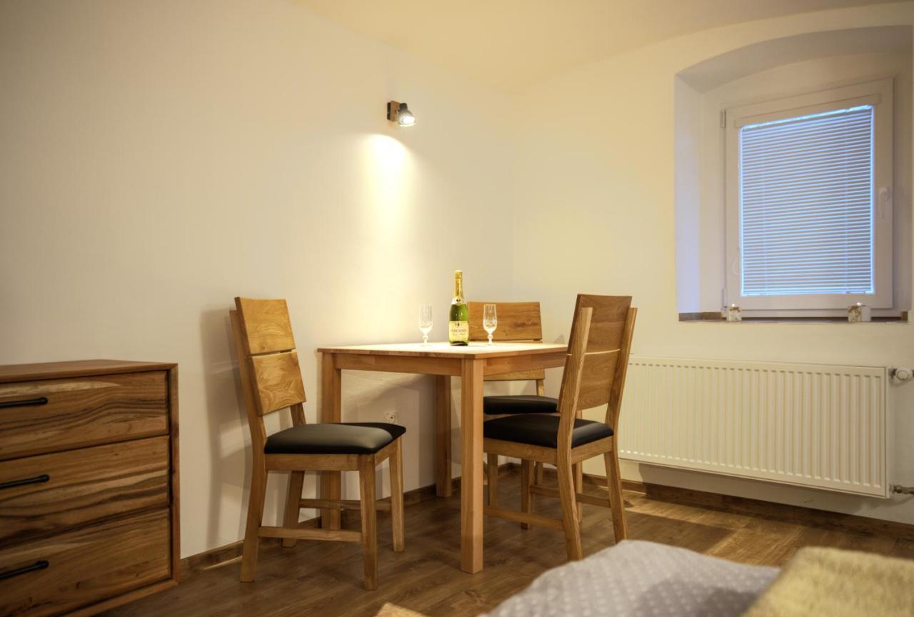 Апартаменты Apartmanek Mezi Kopci Яхимов Экстерьер фото